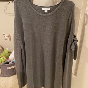 I Jill cold shoulder grey sweater medium